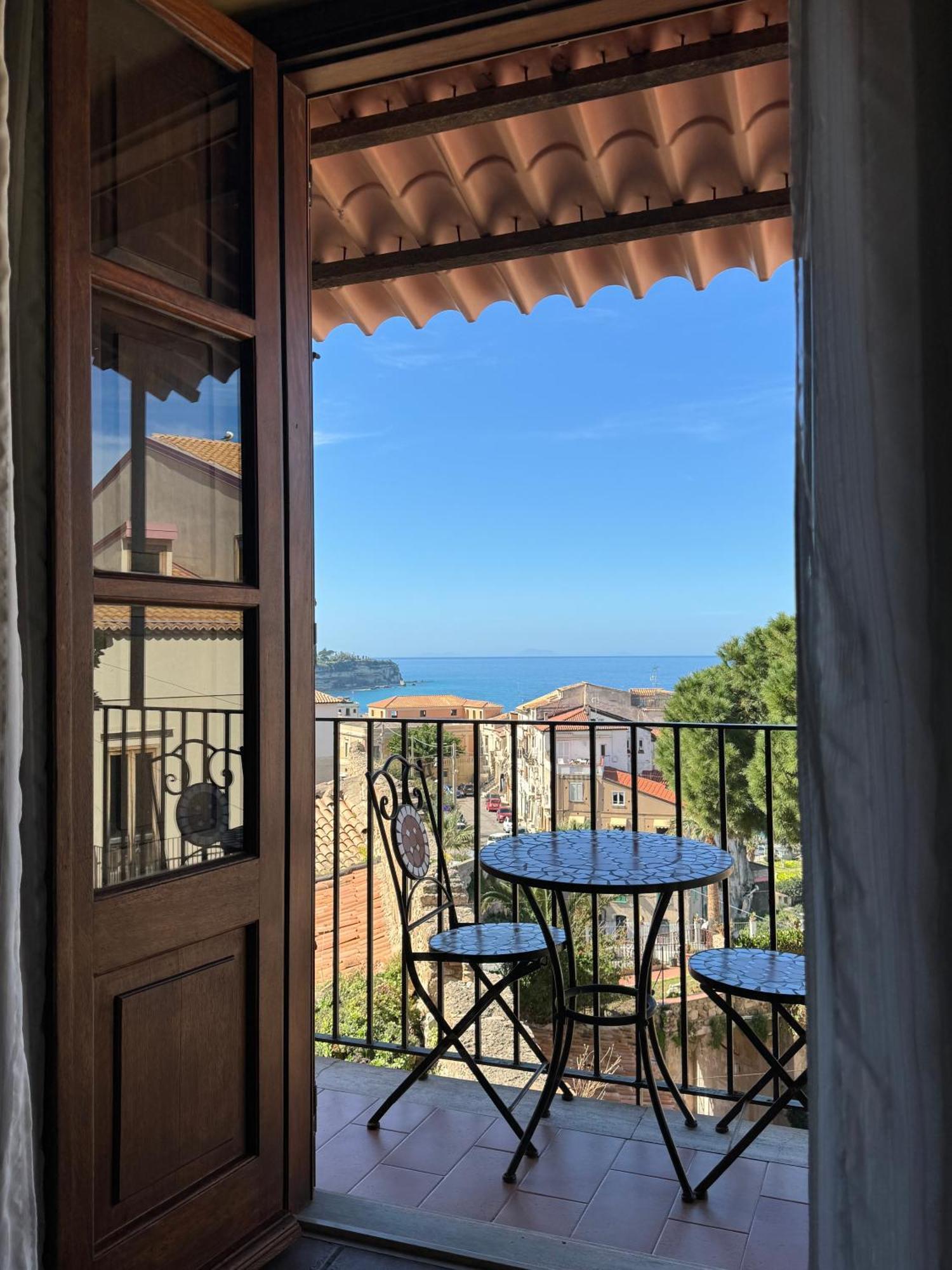 B&B Rivellini Tropea Exteriör bild
