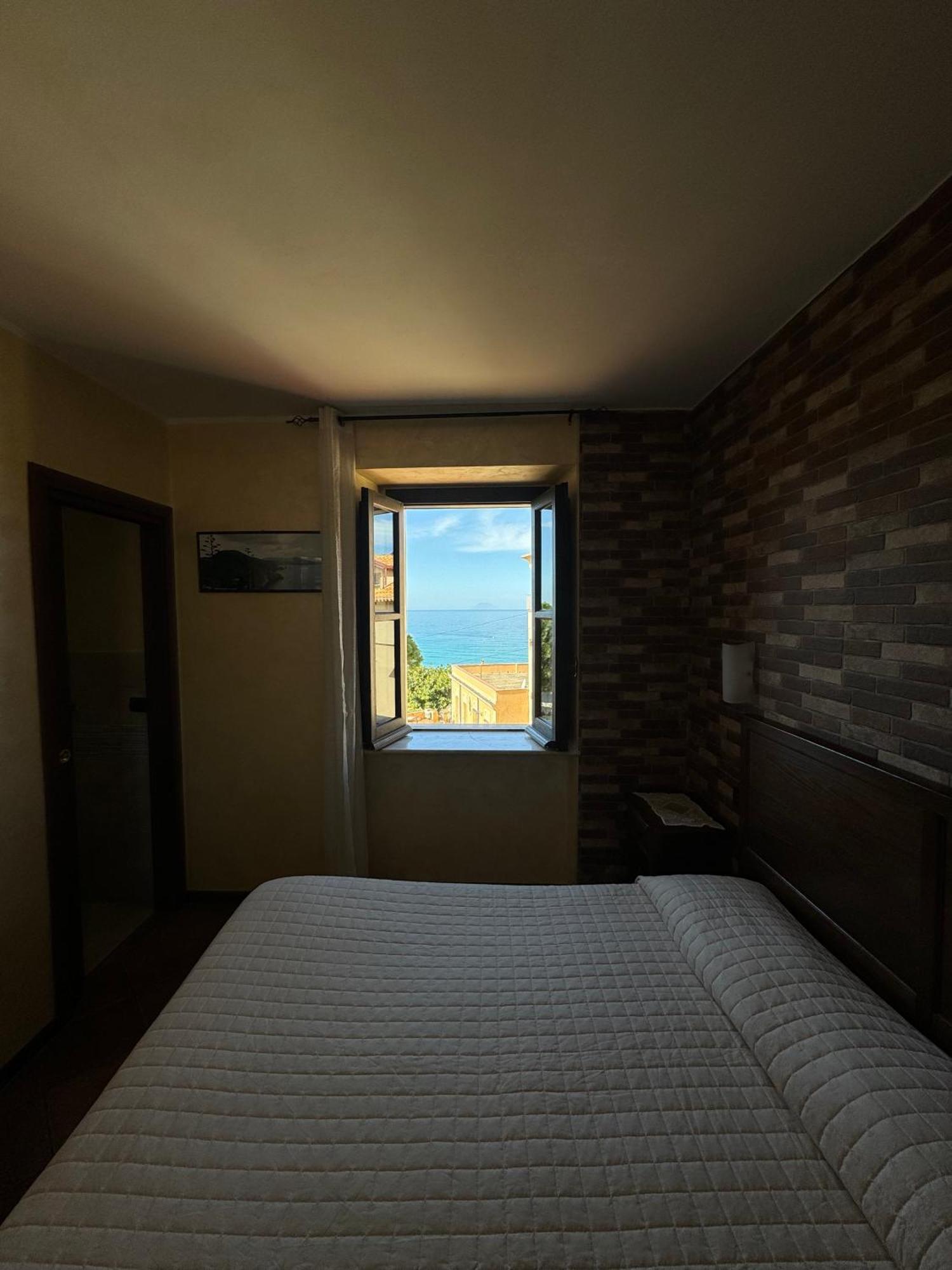 B&B Rivellini Tropea Exteriör bild
