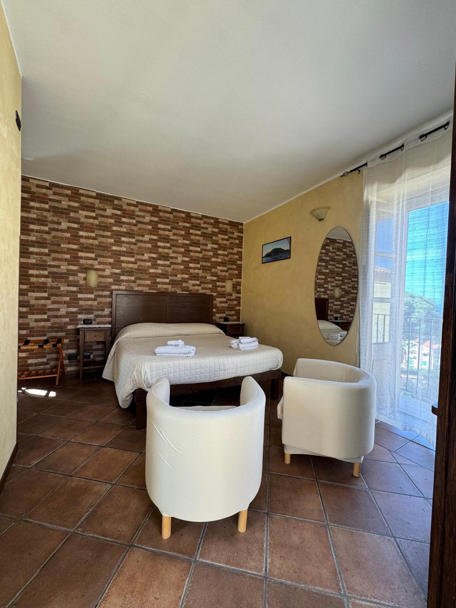 B&B Rivellini Tropea Exteriör bild